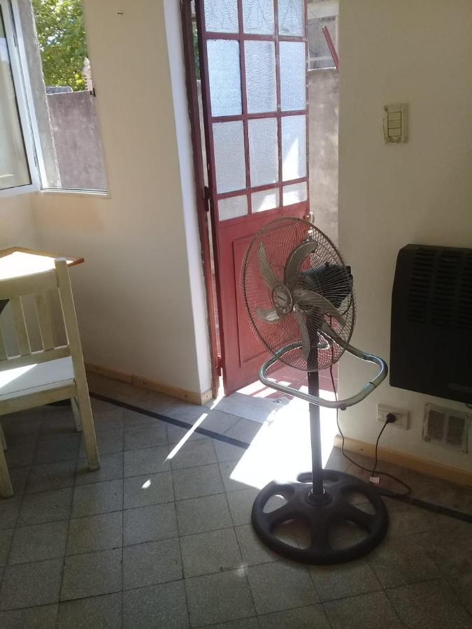 Habitac Indiv Casa De Familia, Flores Buenos Aires Kültér fotó