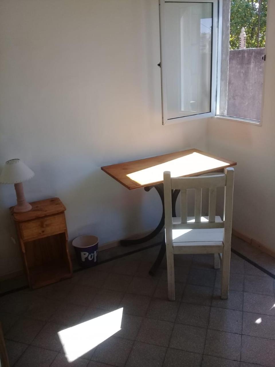 Habitac Indiv Casa De Familia, Flores Buenos Aires Kültér fotó