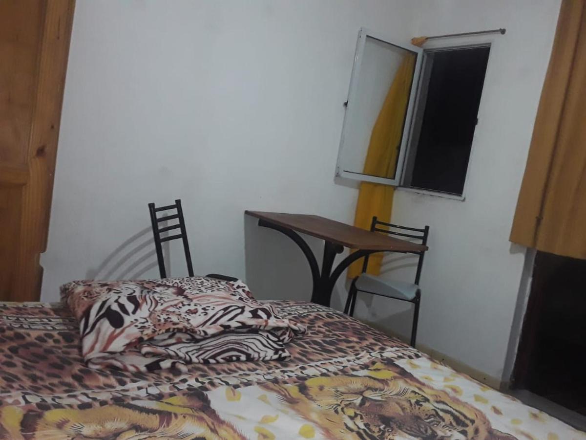 Habitac Indiv Casa De Familia, Flores Buenos Aires Kültér fotó