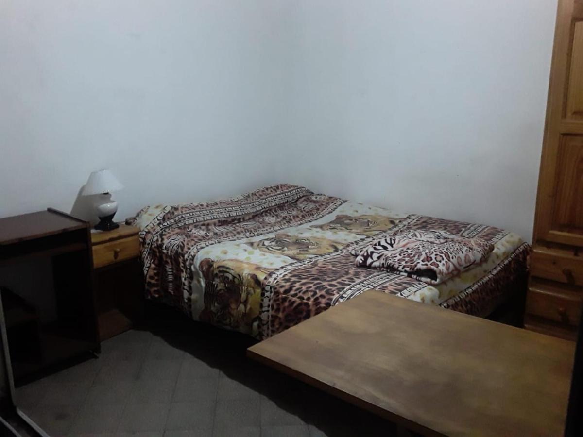 Habitac Indiv Casa De Familia, Flores Buenos Aires Kültér fotó
