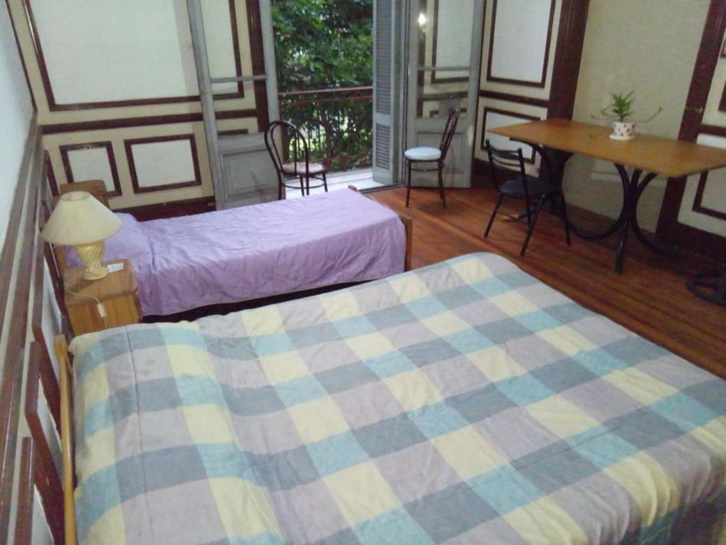 Habitac Indiv Casa De Familia, Flores Buenos Aires Kültér fotó