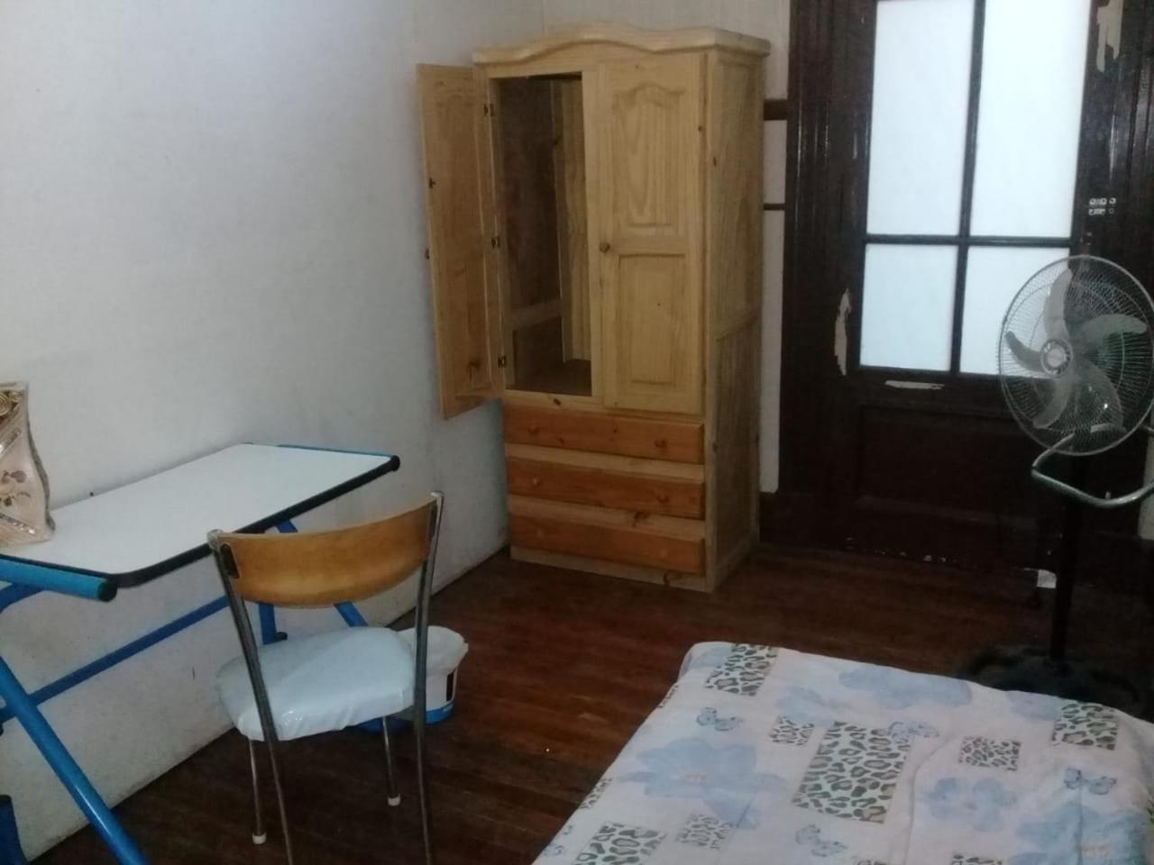 Habitac Indiv Casa De Familia, Flores Buenos Aires Kültér fotó