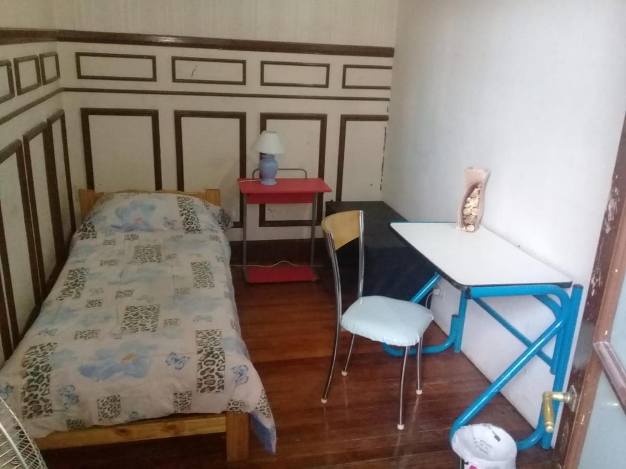 Habitac Indiv Casa De Familia, Flores Buenos Aires Kültér fotó