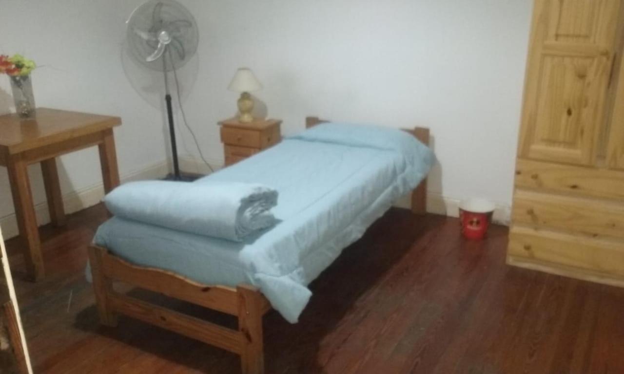 Habitac Indiv Casa De Familia, Flores Buenos Aires Kültér fotó